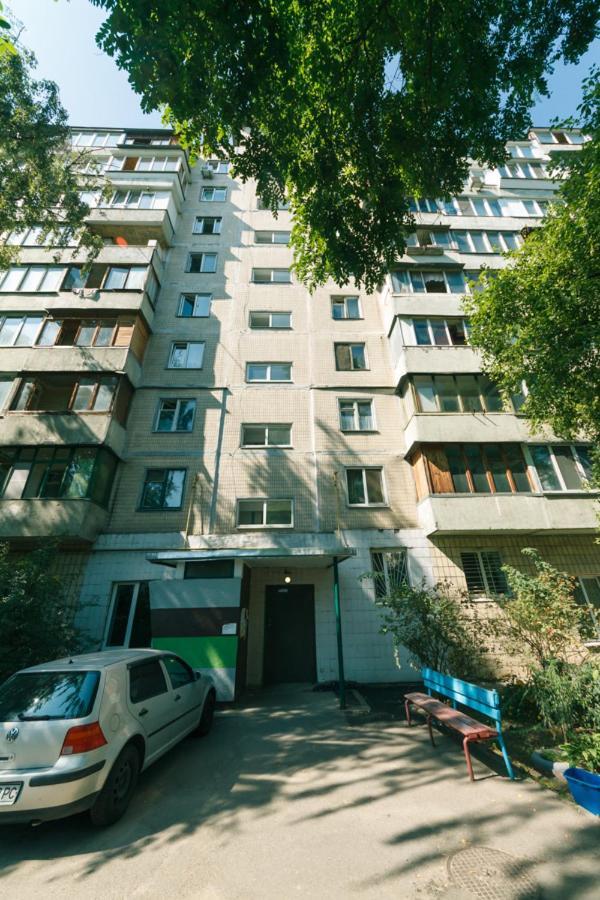 Уютная Квартира На Лукьяновке Kiev Esterno foto